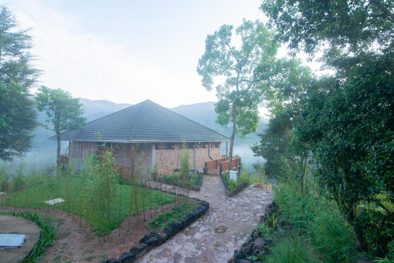 Gorilla Leisure Lodge Kisoro Екстериор снимка