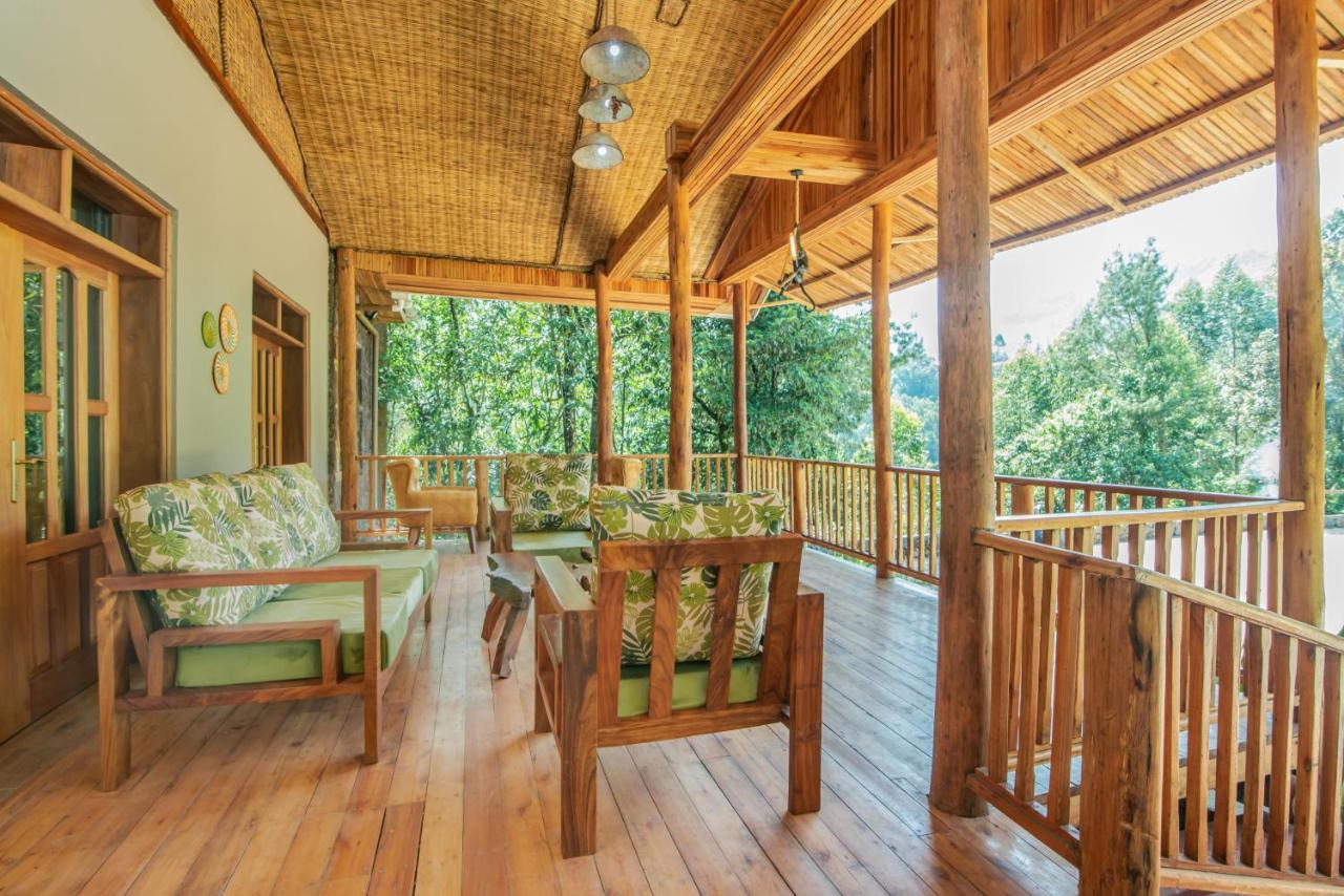 Gorilla Leisure Lodge Kisoro Екстериор снимка
