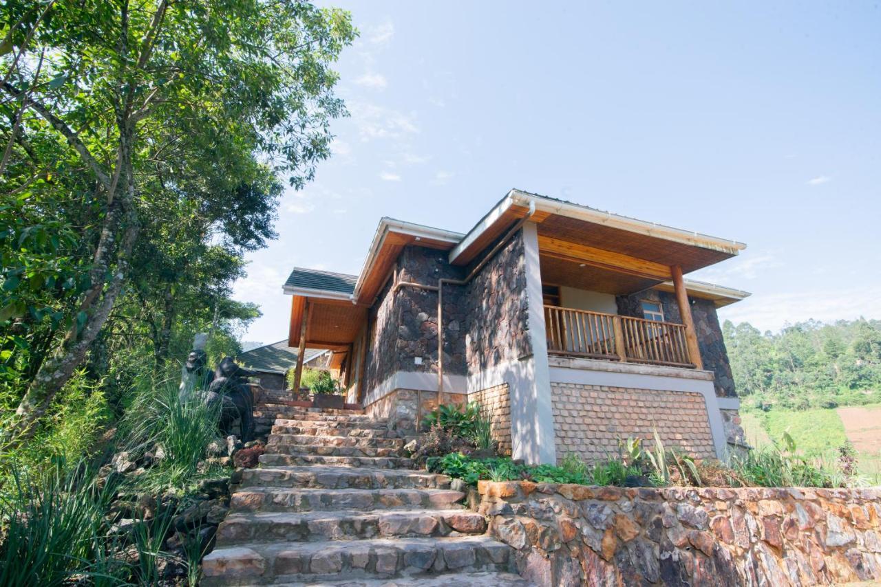 Gorilla Leisure Lodge Kisoro Екстериор снимка